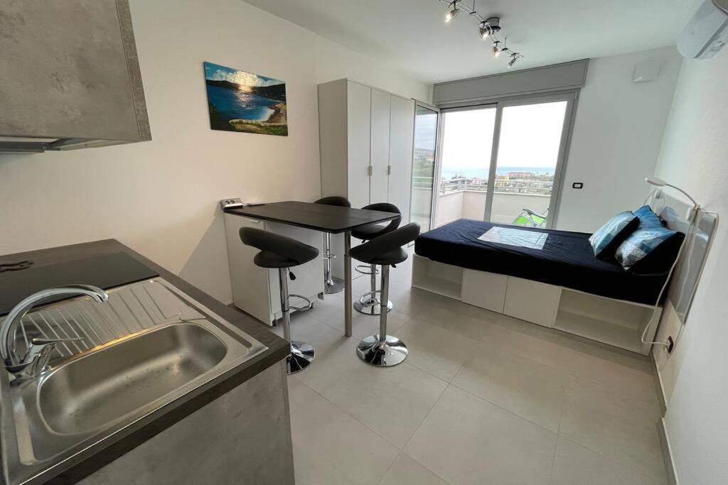 Suite D'Annunzio Mini Luxury Sanremo Dış mekan fotoğraf